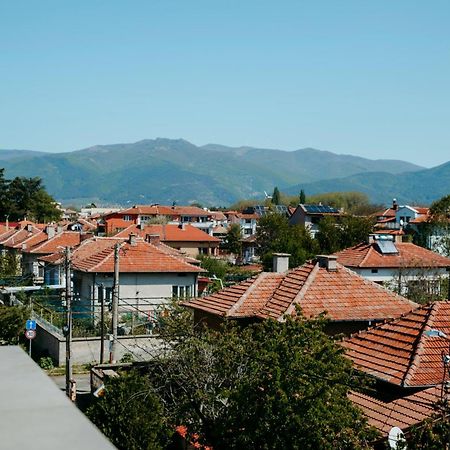 Rose Valley Apartment Kazanlŭk Dış mekan fotoğraf