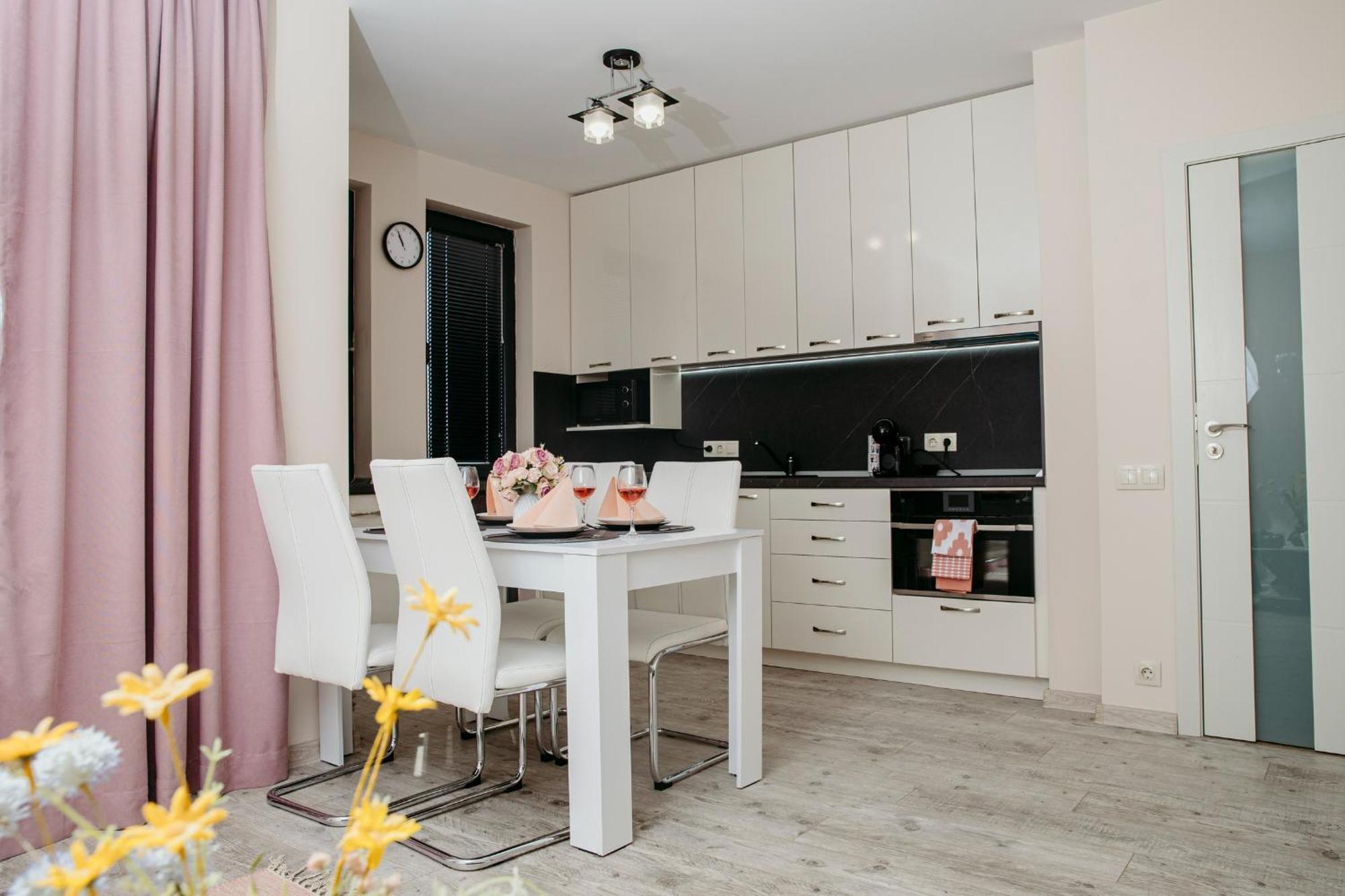 Rose Valley Apartment Kazanlŭk Dış mekan fotoğraf