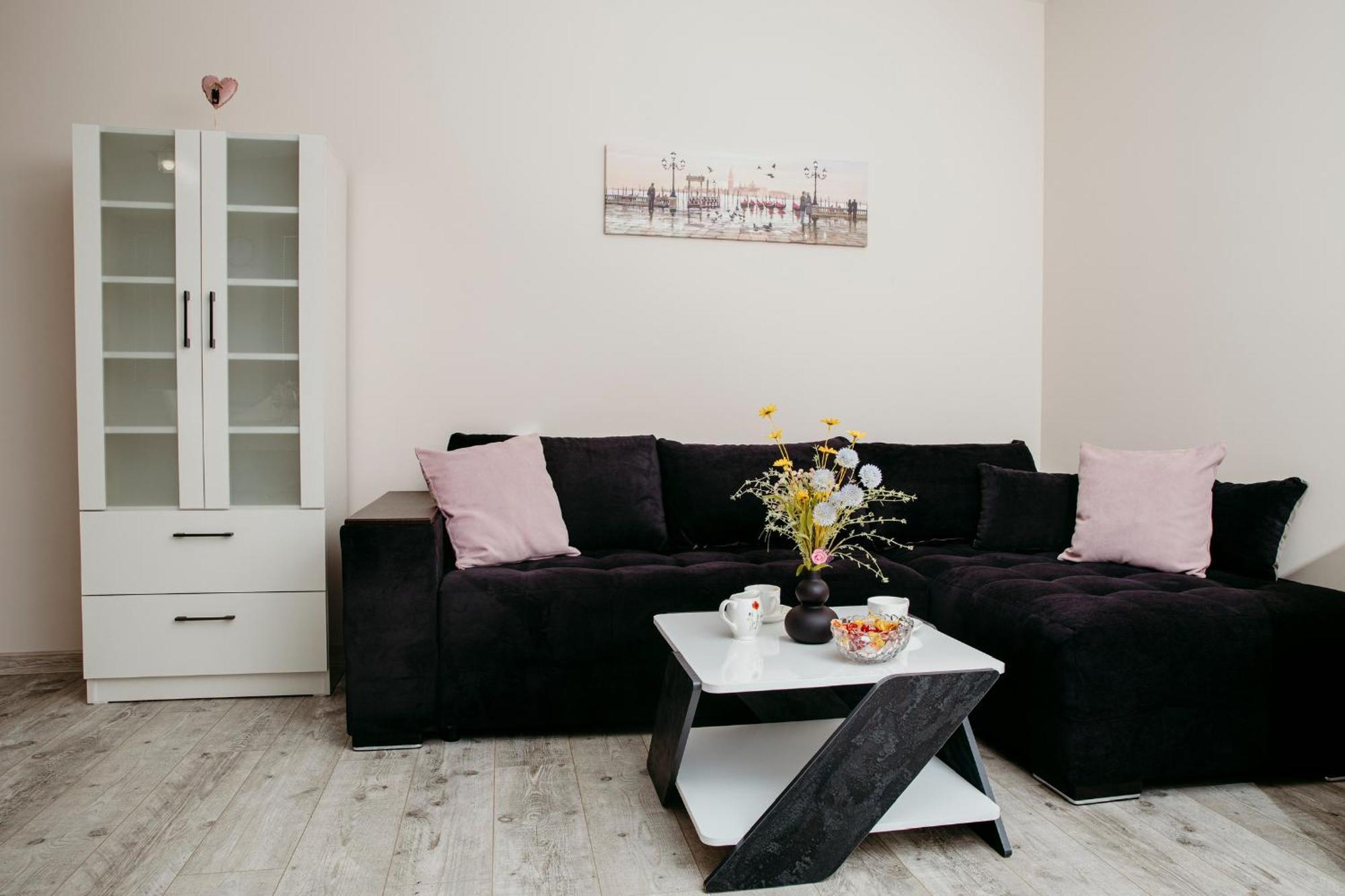 Rose Valley Apartment Kazanlŭk Dış mekan fotoğraf
